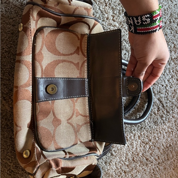 Brown Patterned Handbag - Picture 2 of 9